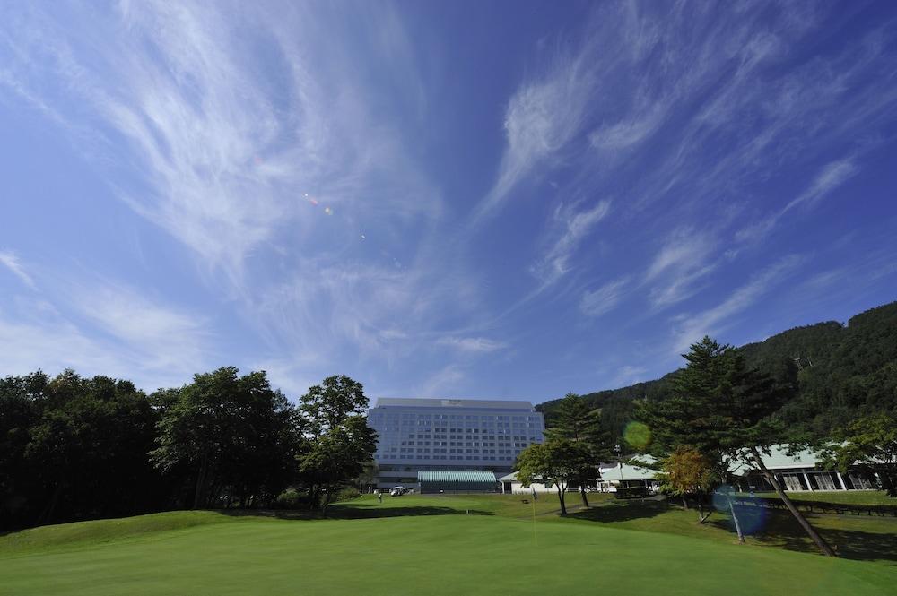 Shizukuishi Prince Hotel Bagian luar foto